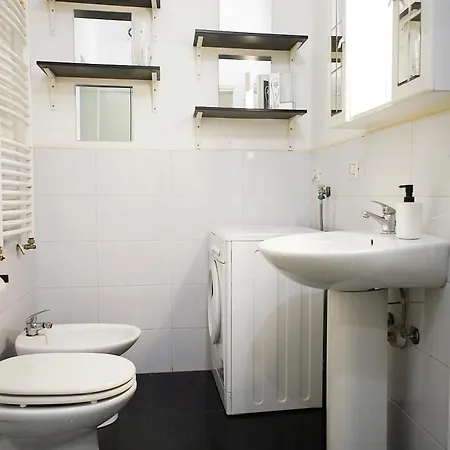 Apartamento Bilocale Zona Milán