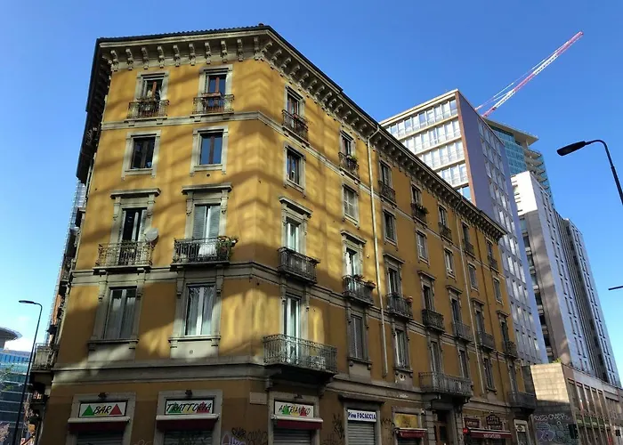 Bilocale Zona 200metri Da Stazione Milano