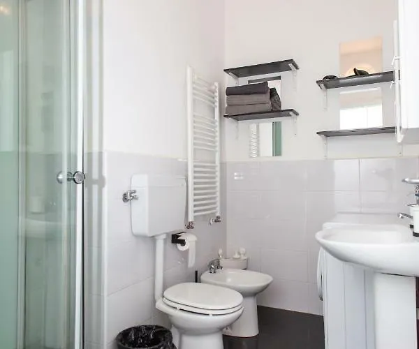 Bilocale Zona 200metri Da Stazione Lejlighed Milano